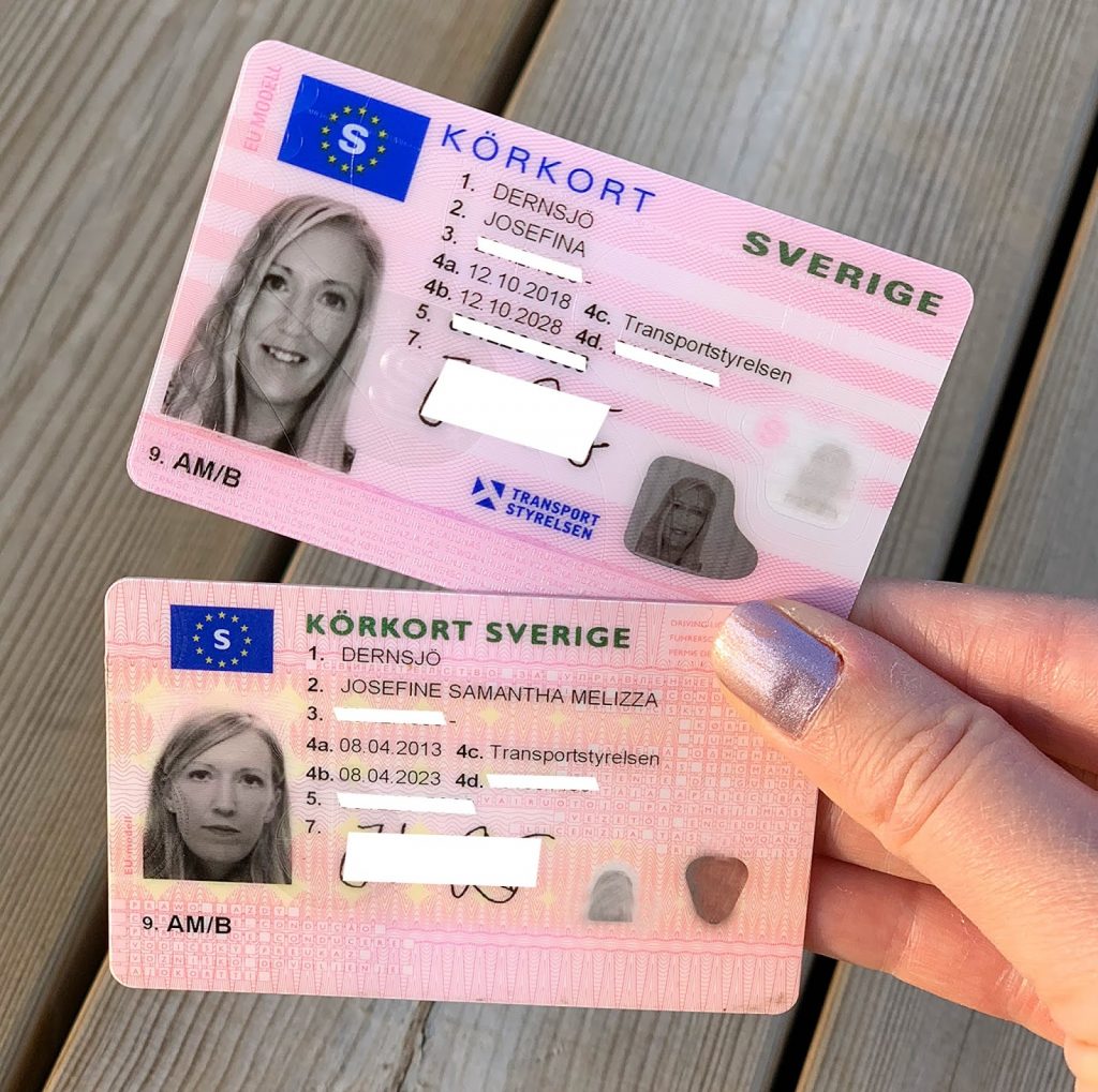 Köp registrerade körkort online